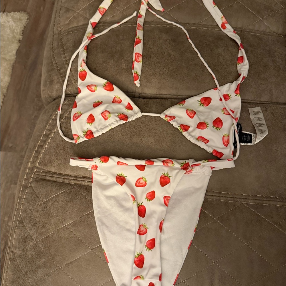 PrettyLittleThing White and Red Strawberry Bikini